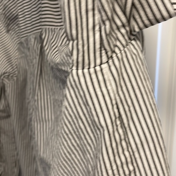 J. Crew Factory - Popover - Size Small - Black/white striped - excellent - Picture 11 of 13